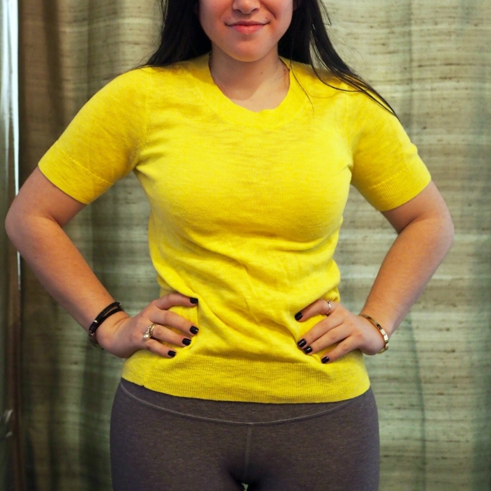 Women's business-casual, short-sleeve shirt.